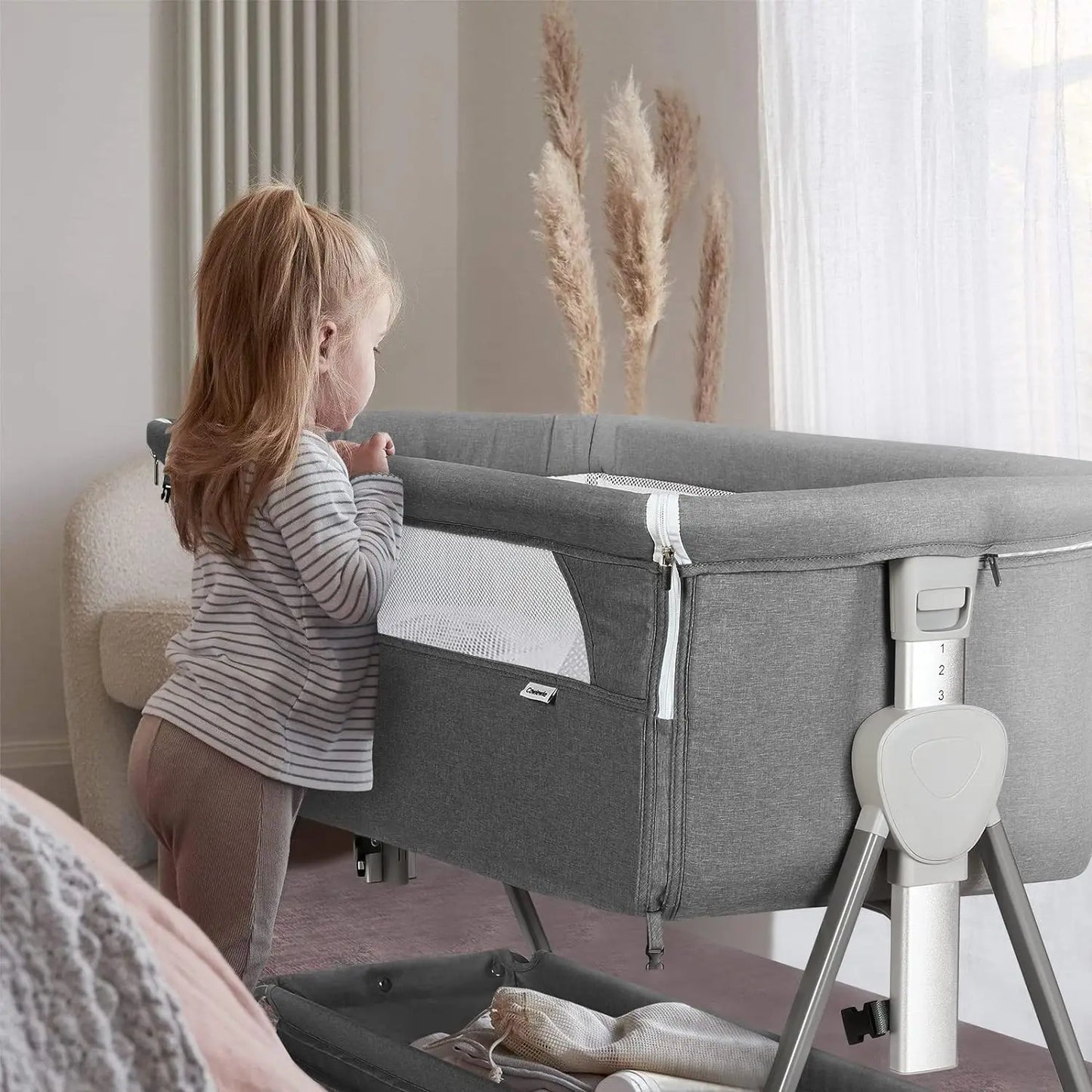 Baby Bassinet With Storage Basket, Beside Sleeper And Wheels to Reduce Mom's Fatigue